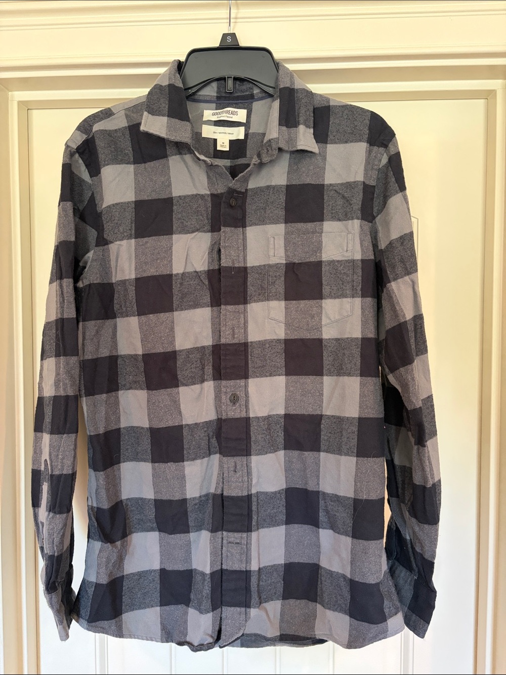 Goodthreads Men's Black & Gray Plaid Button-Down Shirt